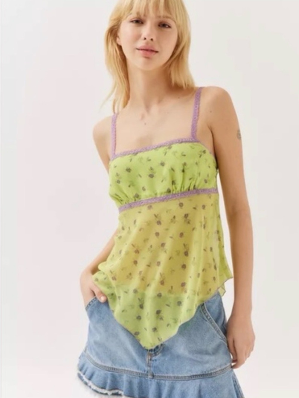 Urban Outfitters UO Tati babydoll lime Floral Cami Top fairycore handkerchief M - Picture 1 of 9